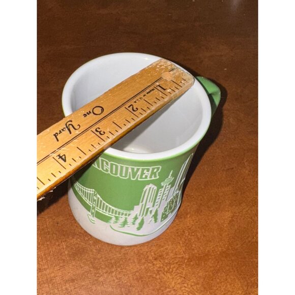 Vancouver Souvenir Green & White Ceramic Mug With City Skyline Design 4" Tall - Picture 5 of 6